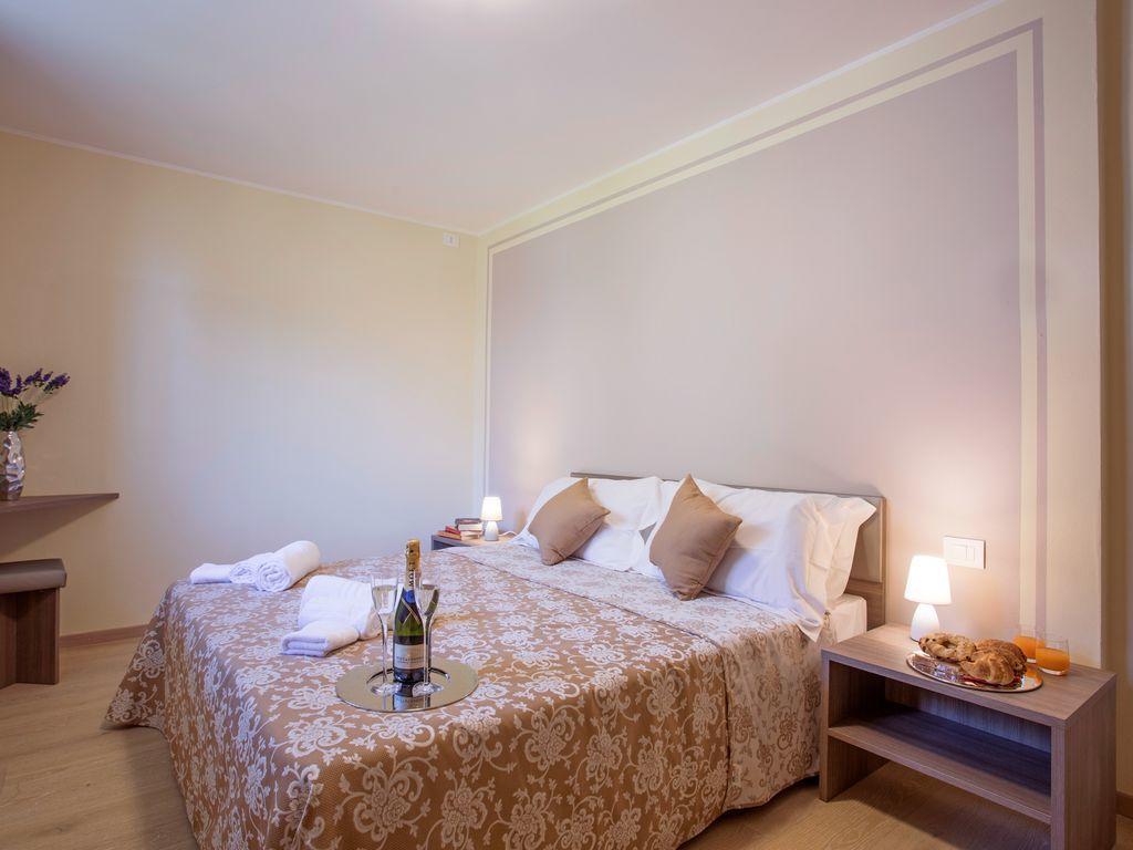 Ossuccio Grande C Home With Pool Sleeps 12 By Italian Apartments Como Ngoại thất bức ảnh
