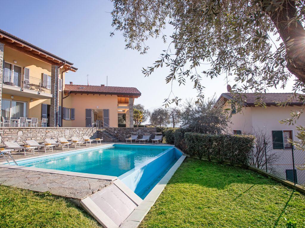 Ossuccio Grande C Home With Pool Sleeps 12 By Italian Apartments Como Ngoại thất bức ảnh